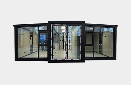 DOUBLE WING FOLDING ROOM